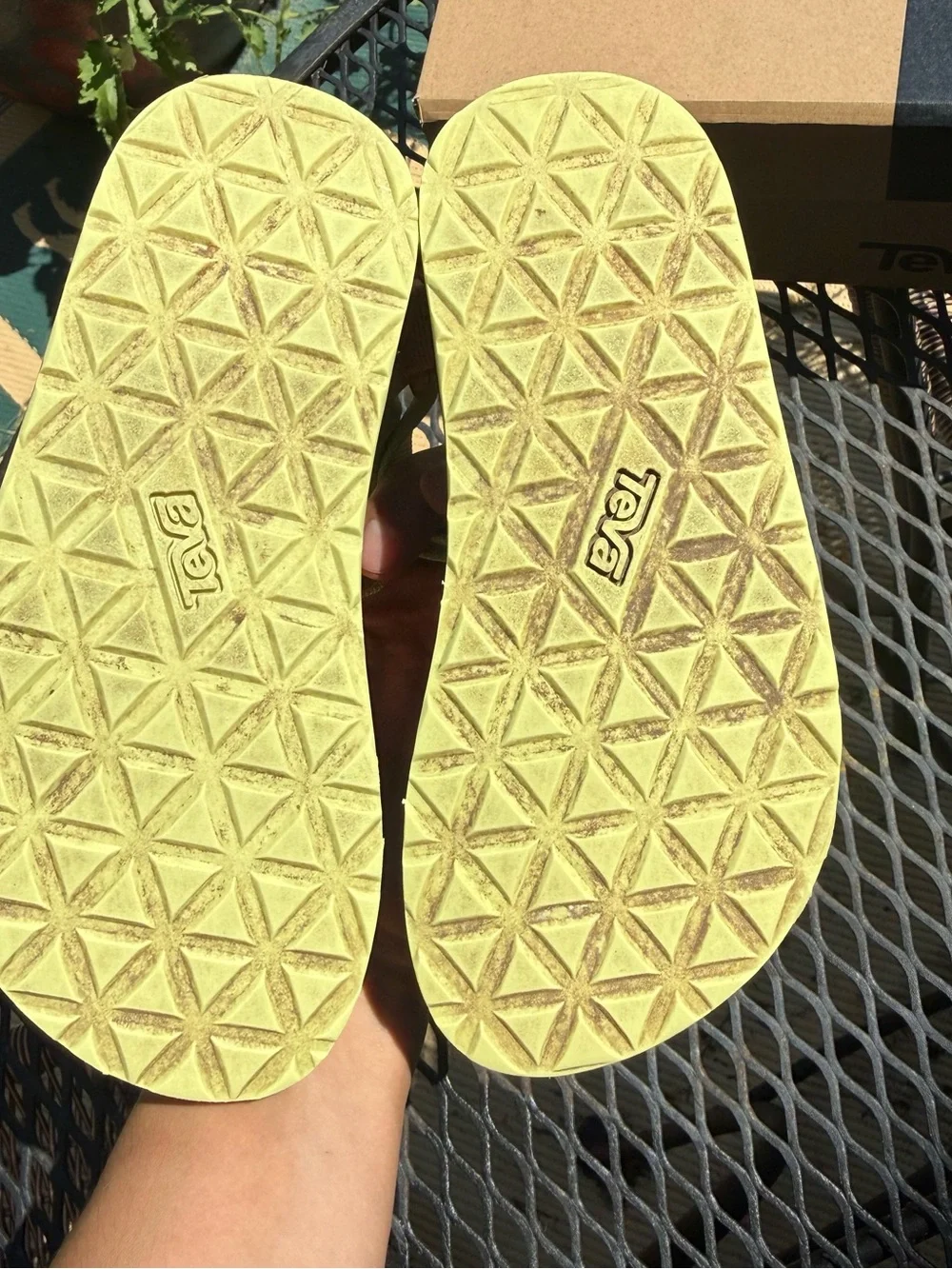 Teva colorful kids